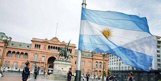 加息 借钱都不能阻止阿根廷比索下跌？