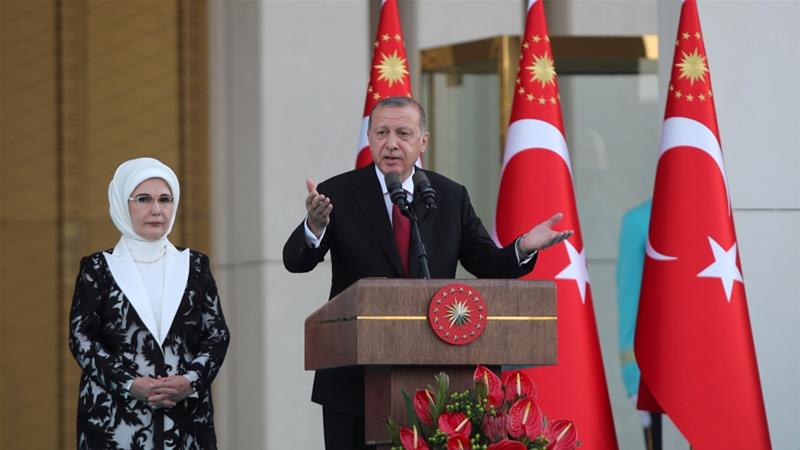 土耳其新总统任命女婿为财长 里拉大跌
